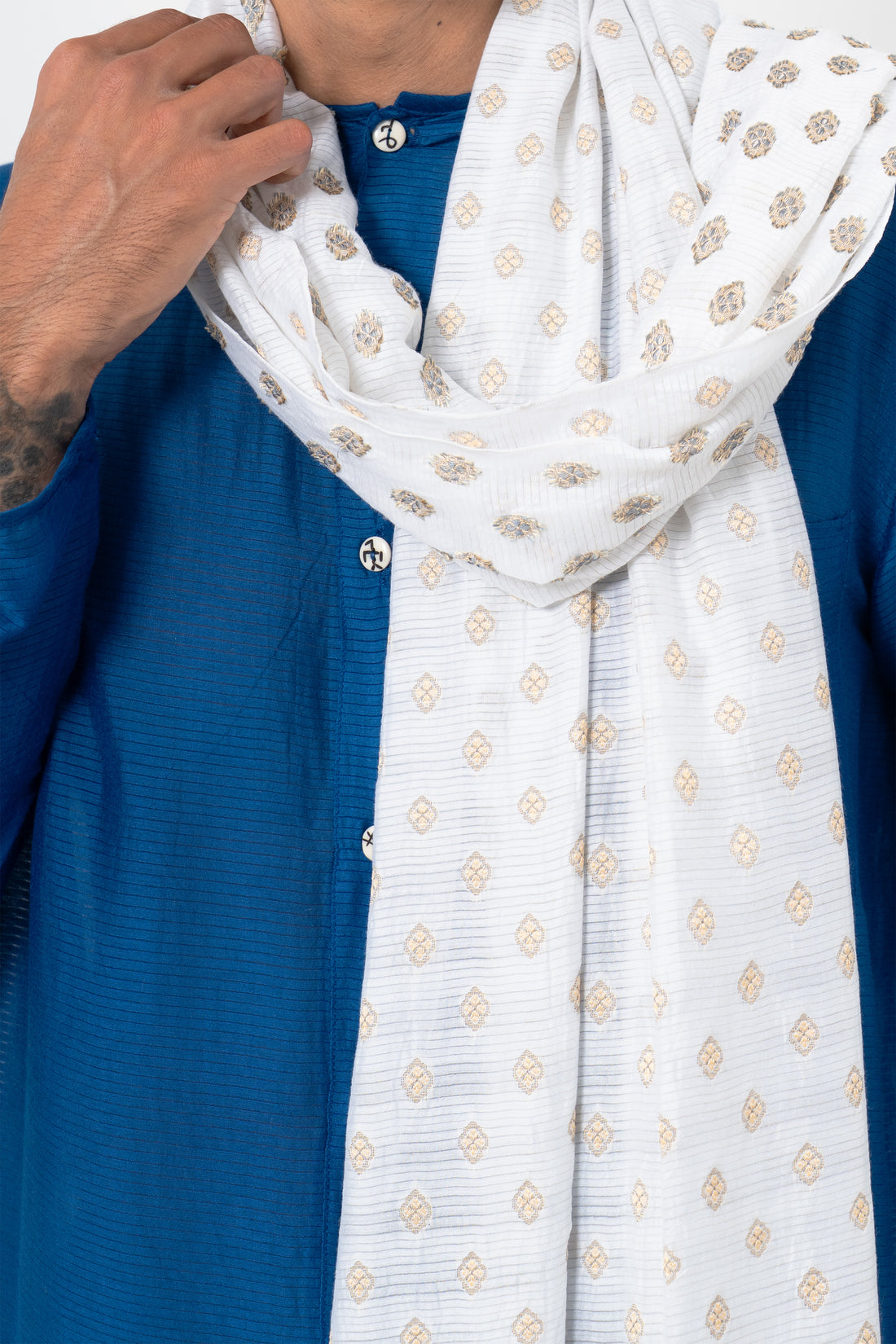 Magnolia Scarf