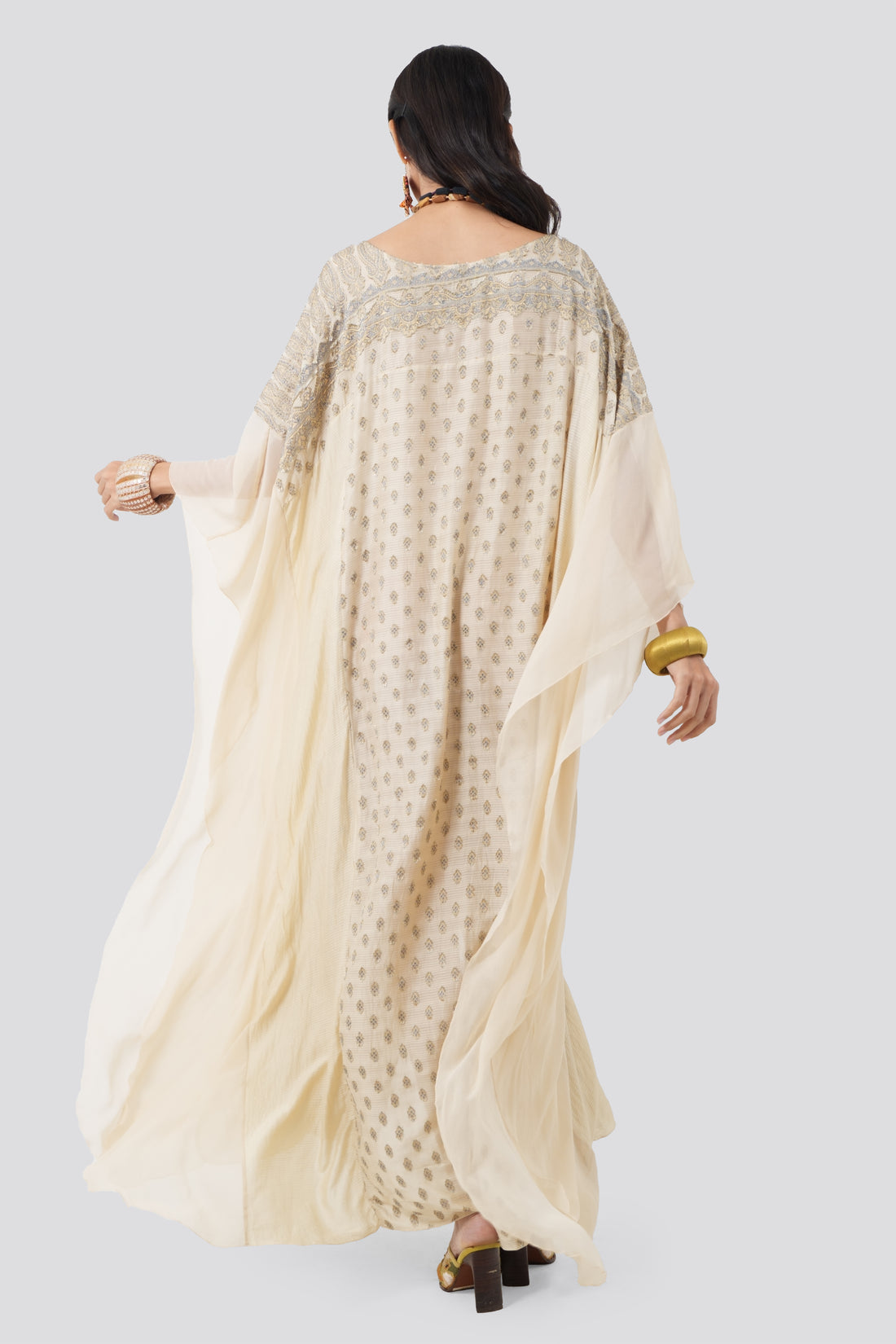 Coraline Kaftan