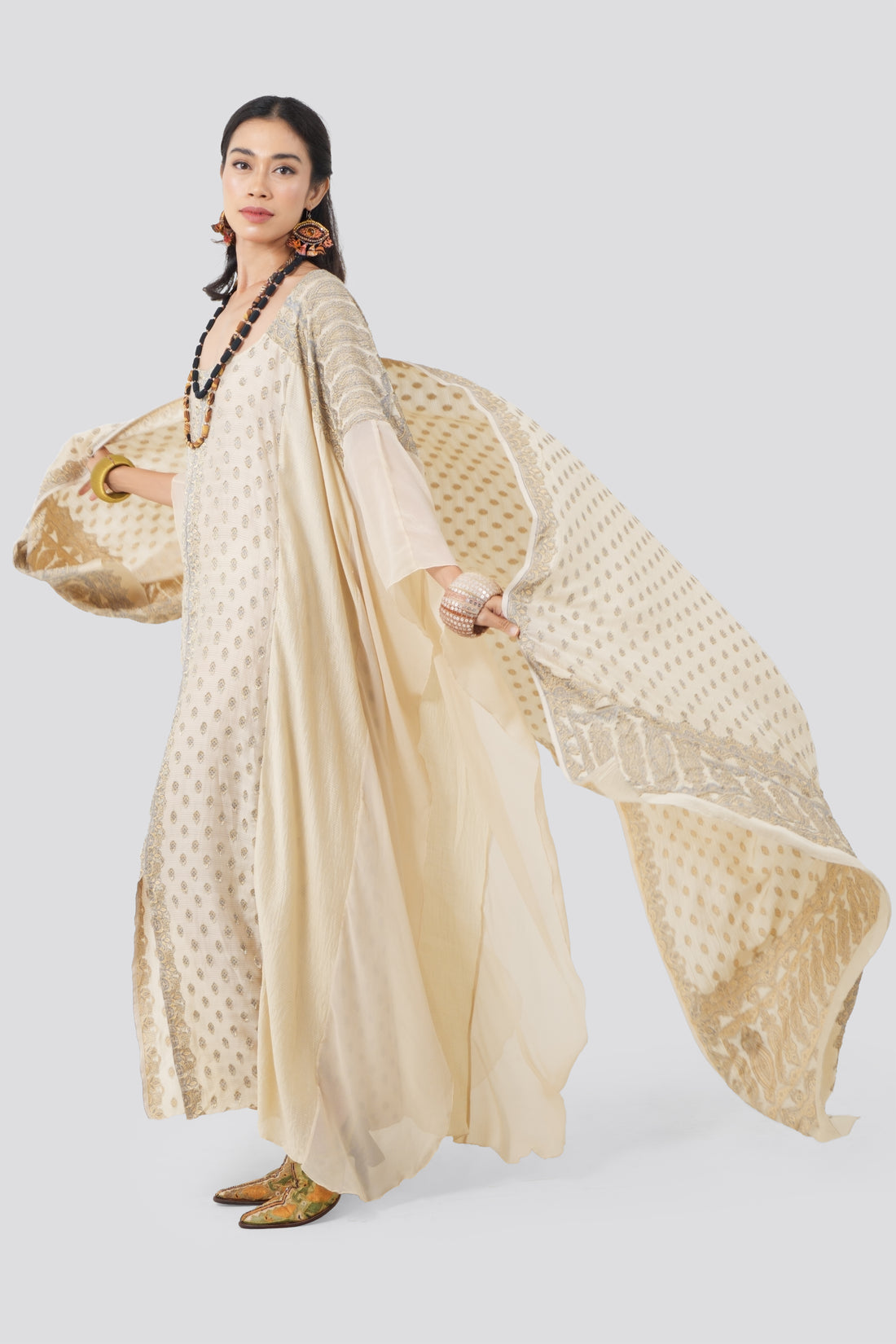 Coraline Kaftan