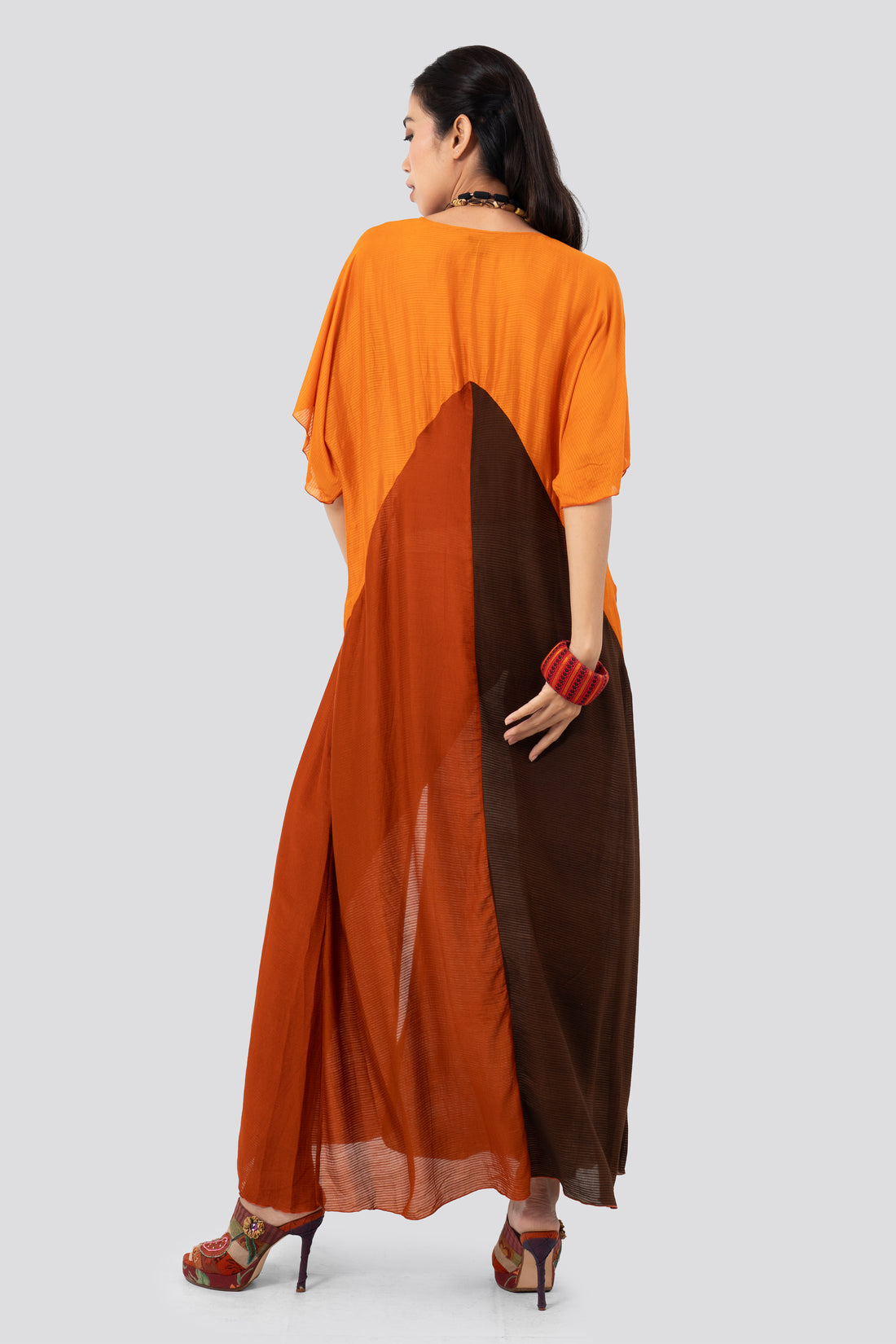 Inaya Kaftan