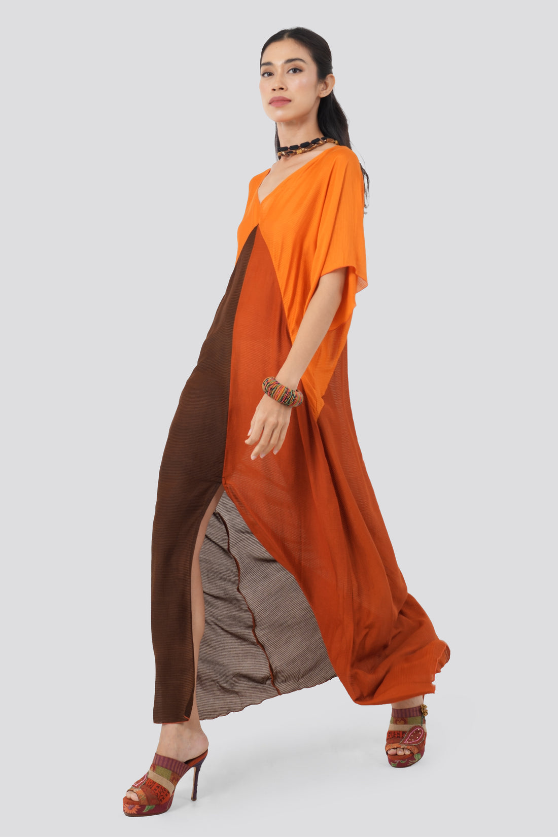Inaya Kaftan