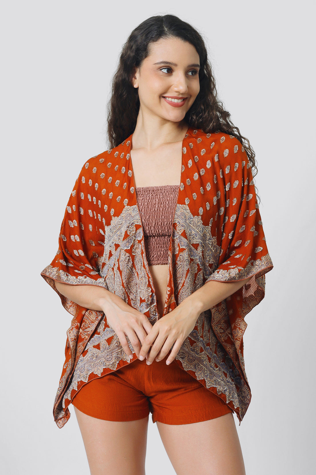 Mariam Short Cape