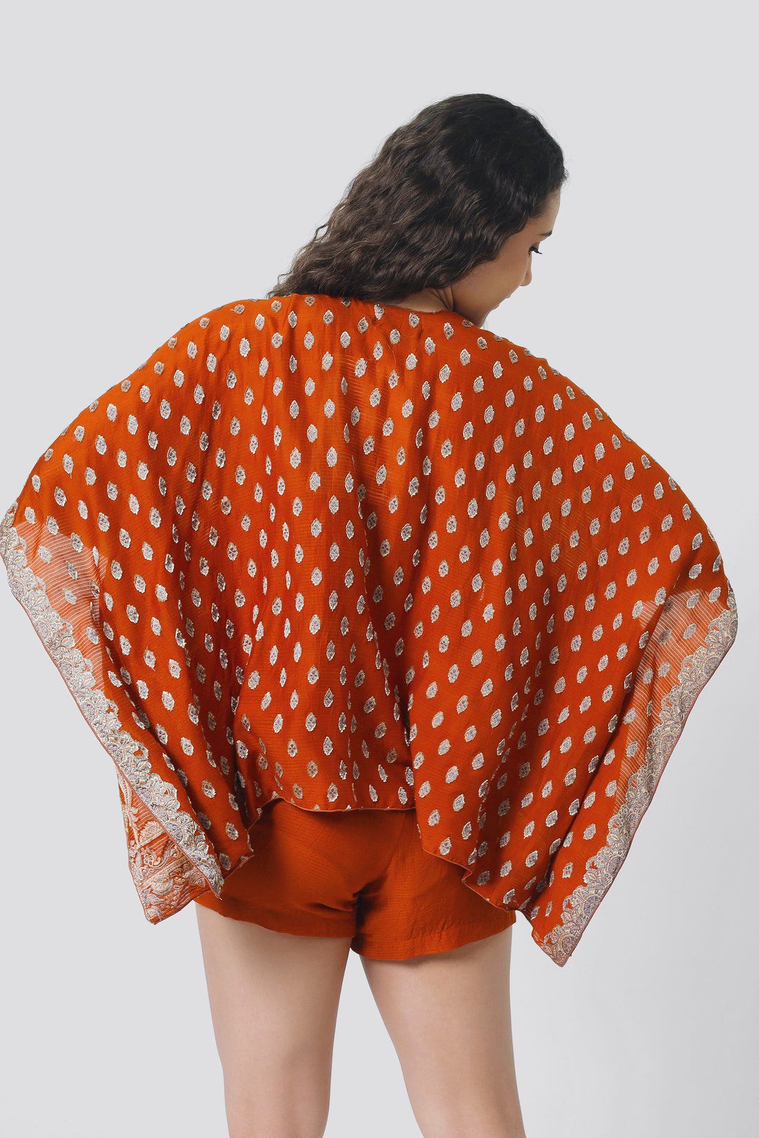 Mariam Short Cape